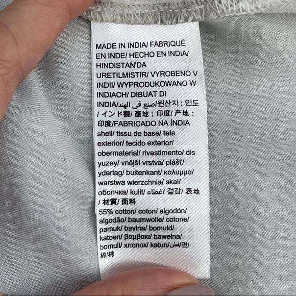 Calvin Klein Fading Split Tye Die Hi-Low Top - Picture 5 of 7